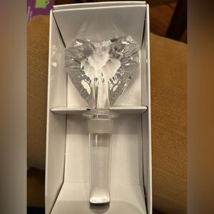 Mikasa Venus heart-shaped lead crystal wine bottle stopper